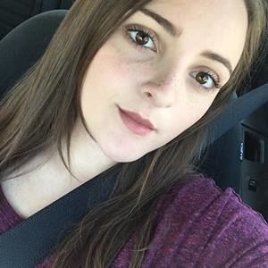 Meet your Posher, Abby